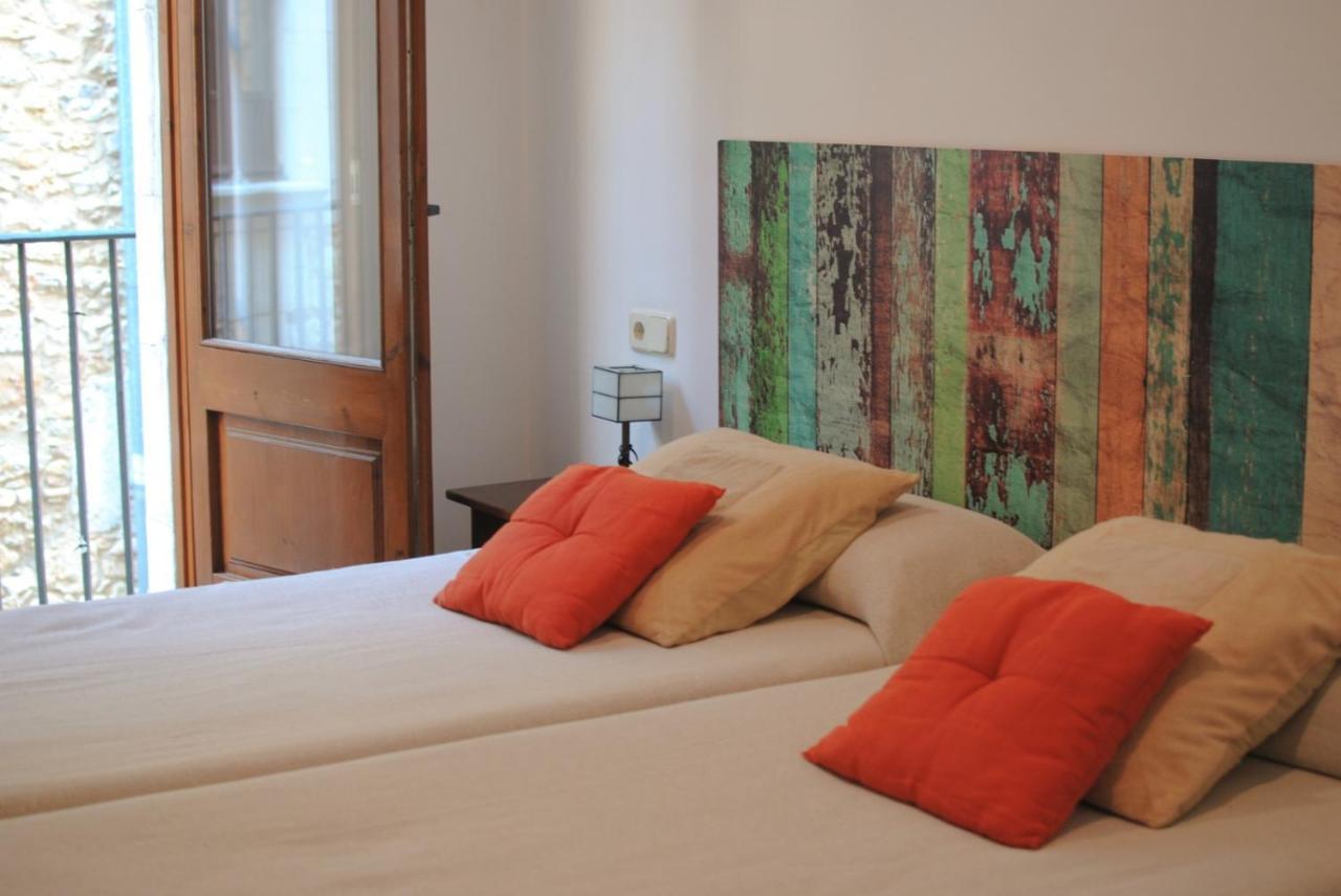 Fonda Mitja Otel Torroella de Montgrí Dış mekan fotoğraf
