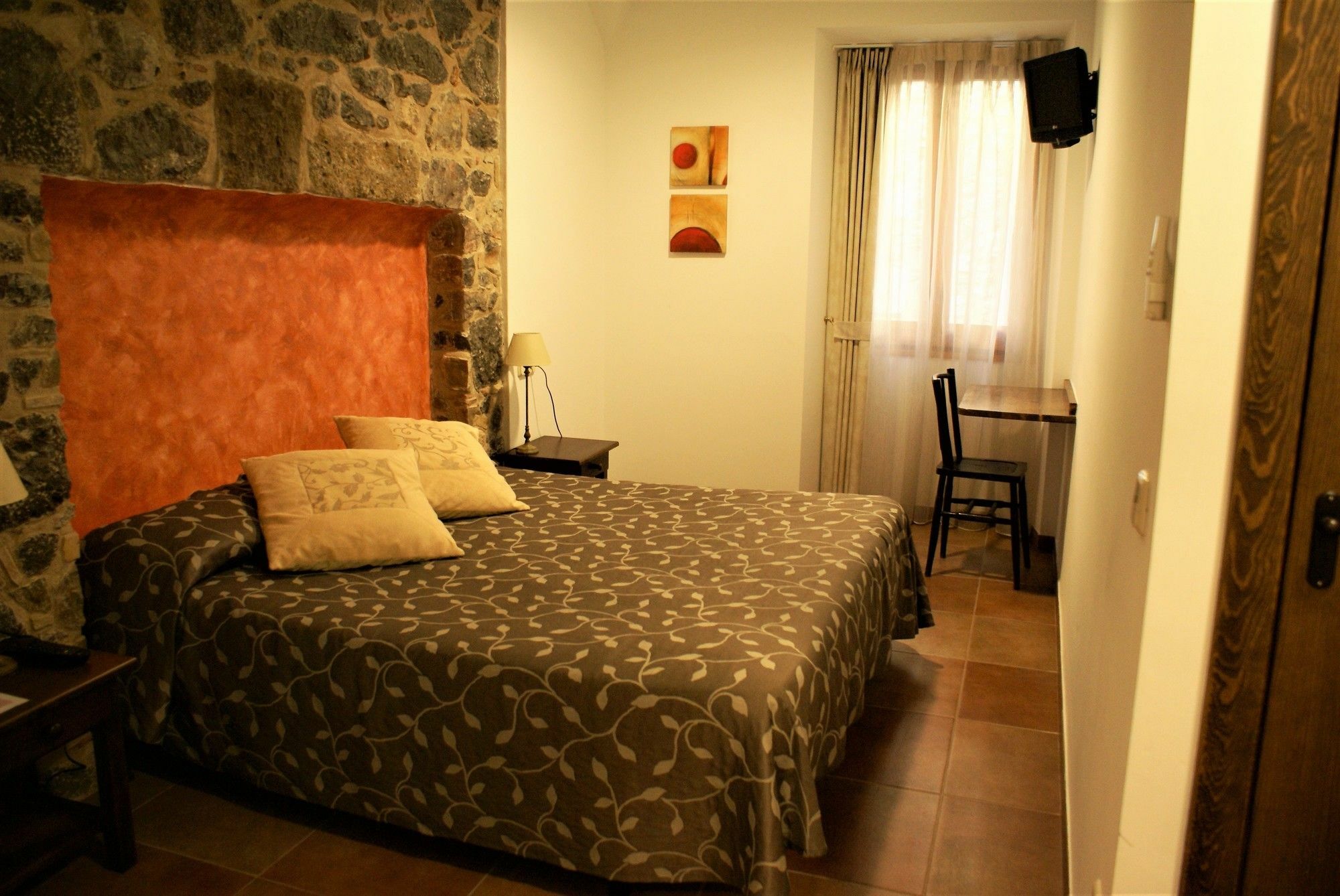 Fonda Mitja Otel Torroella de Montgrí Dış mekan fotoğraf