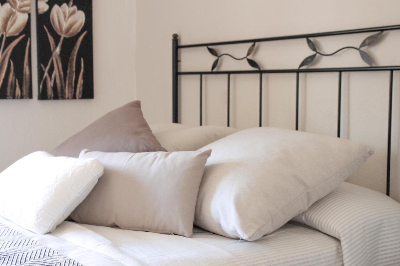 Fonda Mitja Otel Torroella de Montgrí Dış mekan fotoğraf